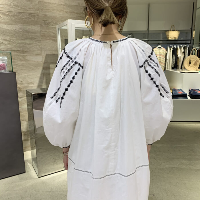 CLANE SMOCK EMBROIDERY ONE PIECE ホワイト